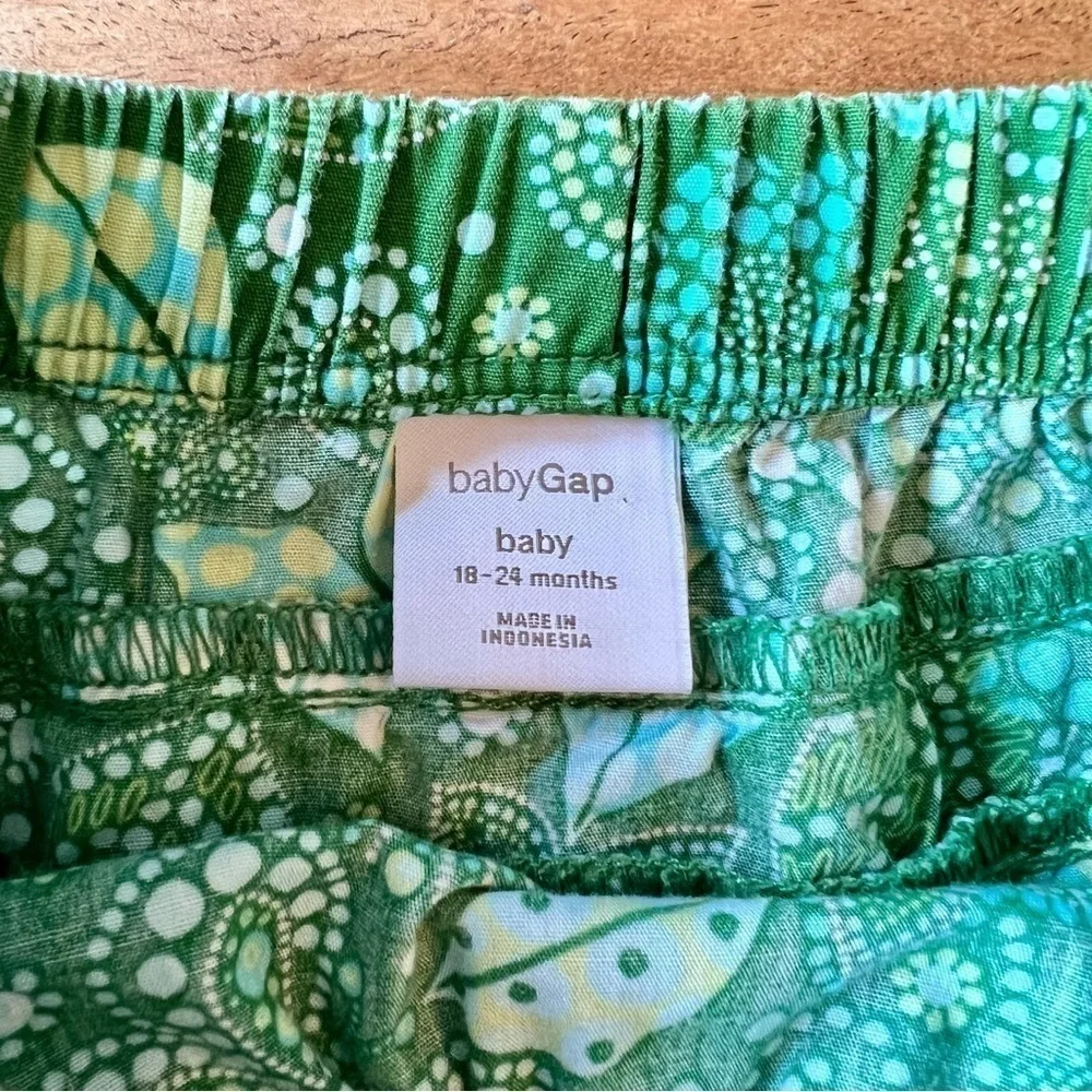 Baby Gap Green Floral Ruffle Bloomers